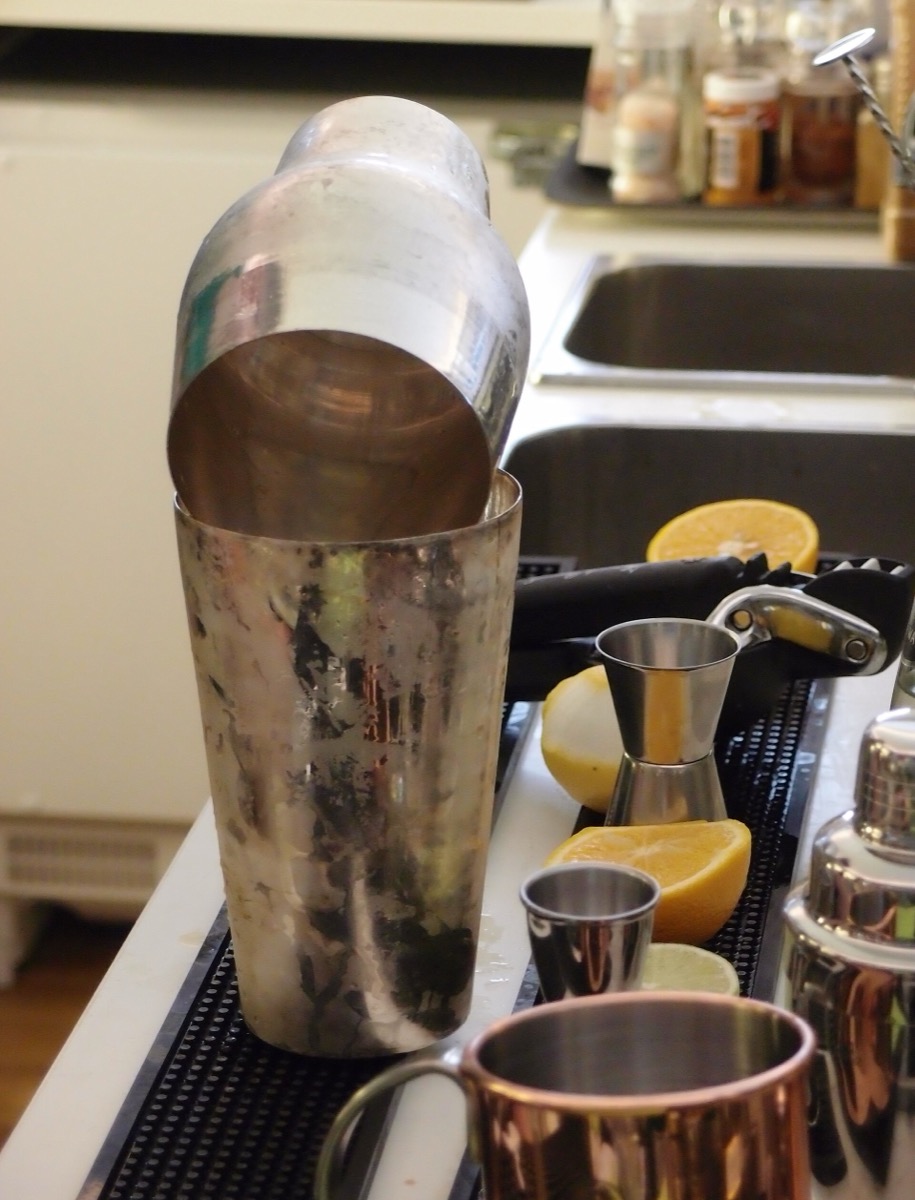 Shaker in service